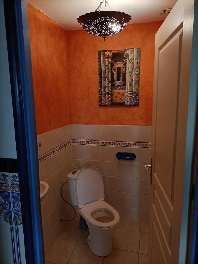 Pretty House, 3 Bedrooms, Llança Ferienhaus